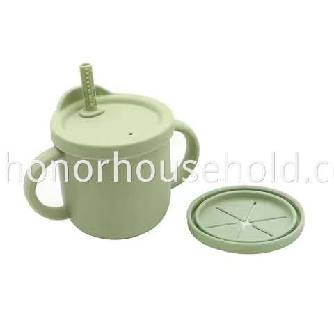 Customized Soft BPA Free Eco Friendly Snack Catcher Food Grade Kleinkind Baby Silicon Sippy Snack Cup mit Deckel